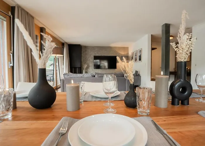 Zenith B By Homeflow 아파트 *